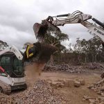 MB-L140 – Bobcat T650 – Australia – Recycling? Bricks and Debris